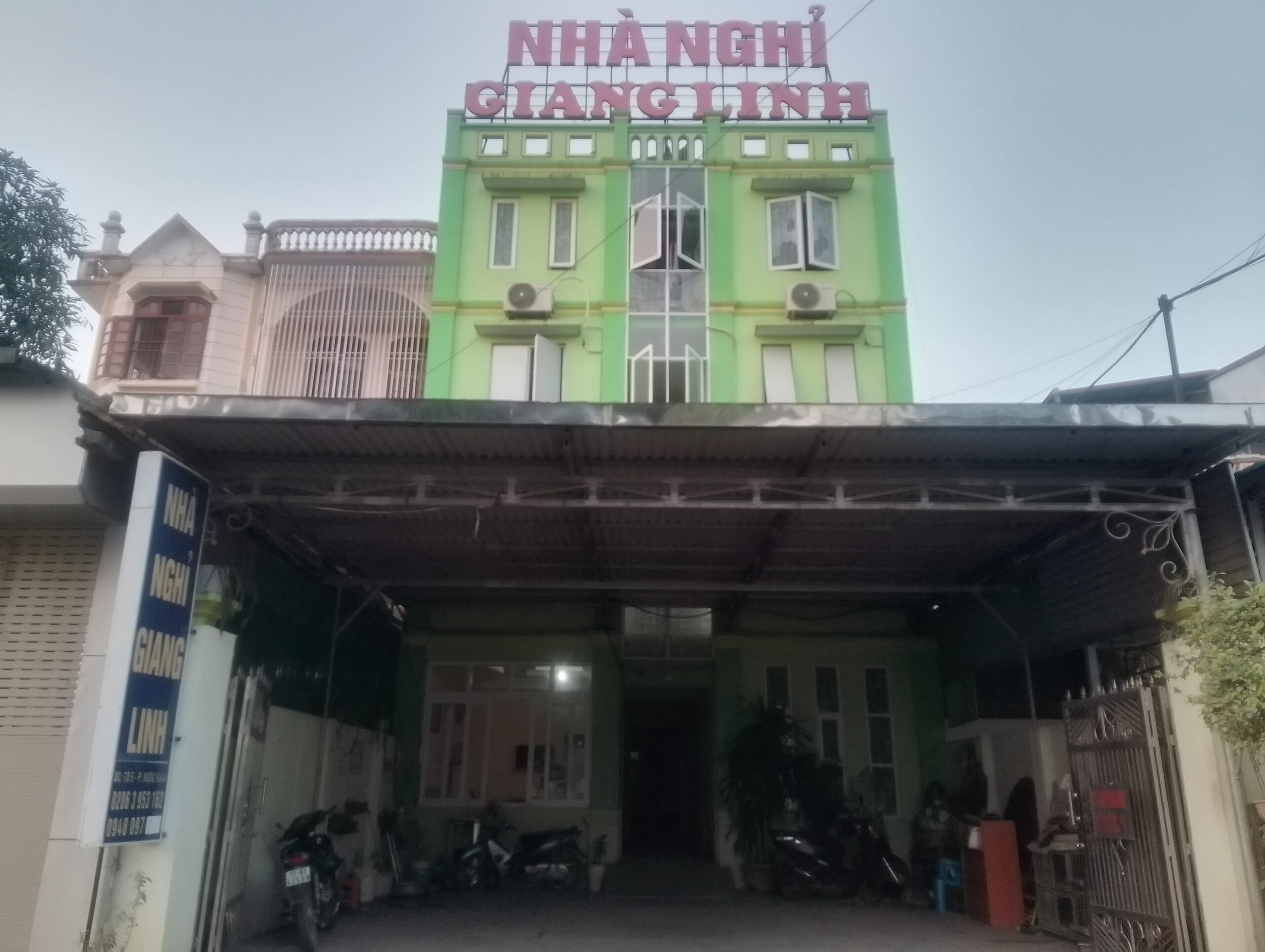 Nhà Nghỉ Giang Linh