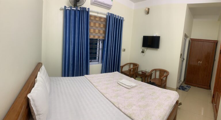 Nhà nghỉ HOLIDAY - Phường Nùng Trí Cao