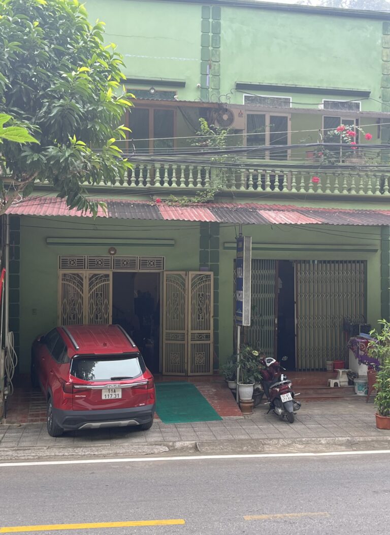 nhà nghỉ Linh Hoàng - Phường Nùng Trí Cao