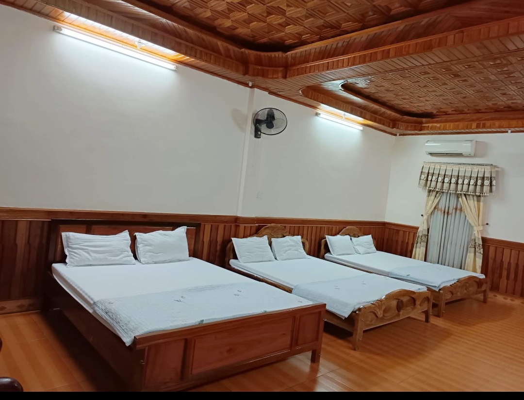 Nhà nghỉ Minh Loan