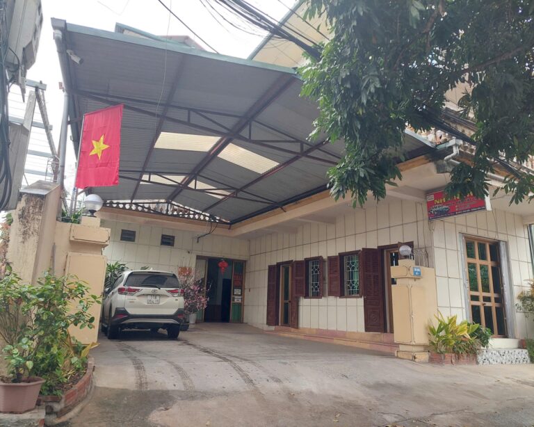 Nhà Nghỉ Thái Sơn - Phường Thục Phán