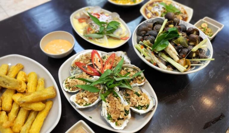 Ốc hẹn quán - Phường Thục Phán