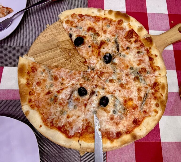 Pedro’s Pizza - ảnh 2