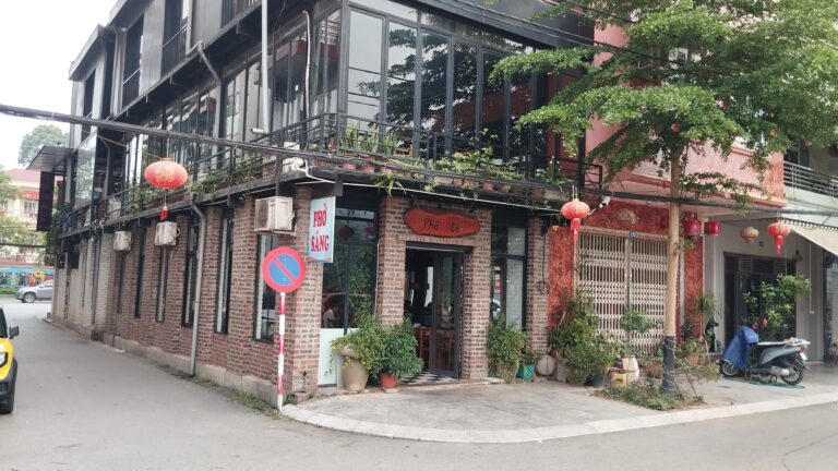 Phở 2 tô - Phường Thục Phán