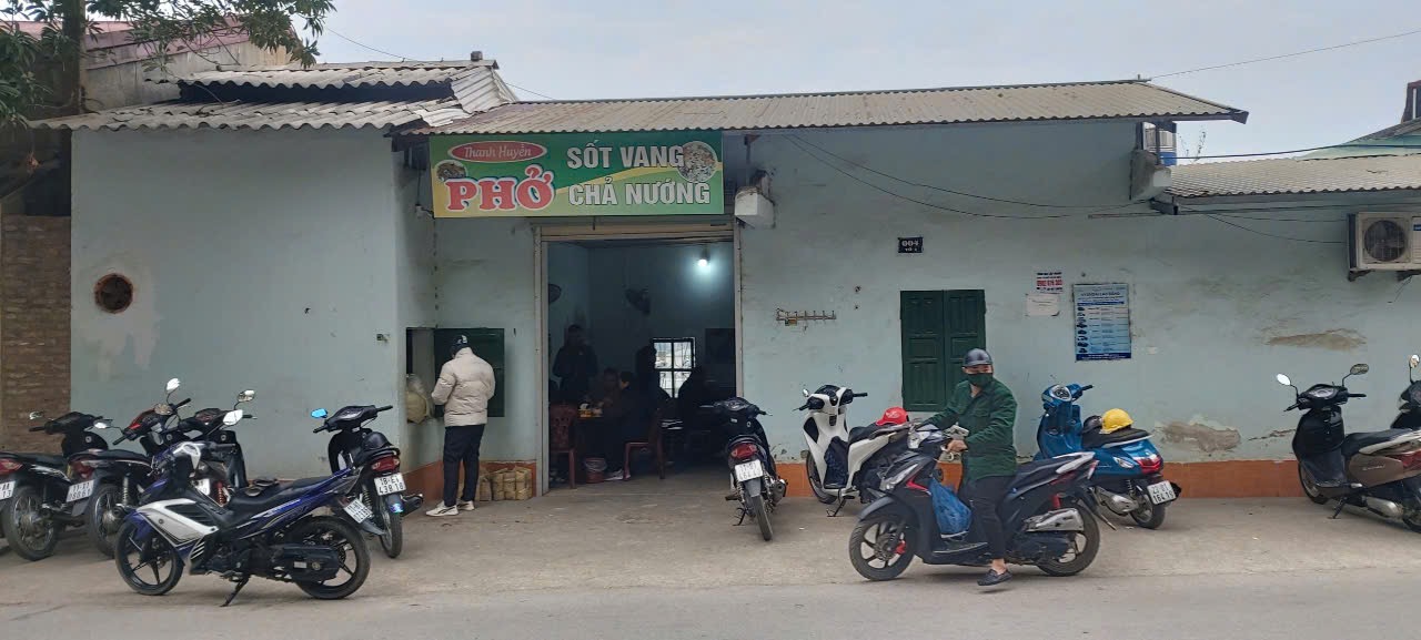 Phở sốt vang Thanh Huyền