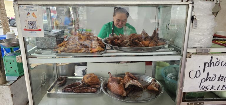 Phở vịt quay Đông Khê - ảnh 2