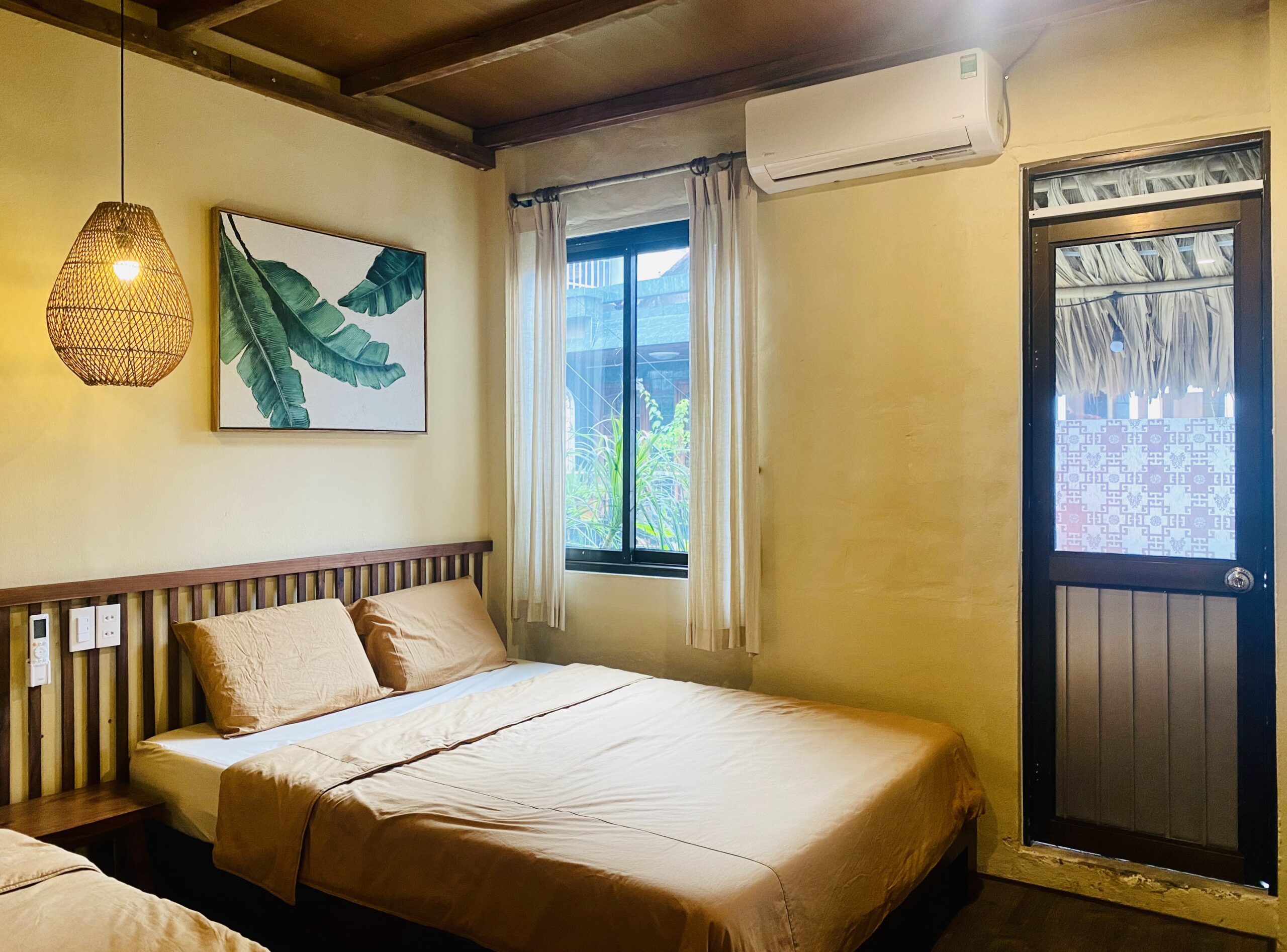 PIA Homestay – Tours & Motorbike rentals
