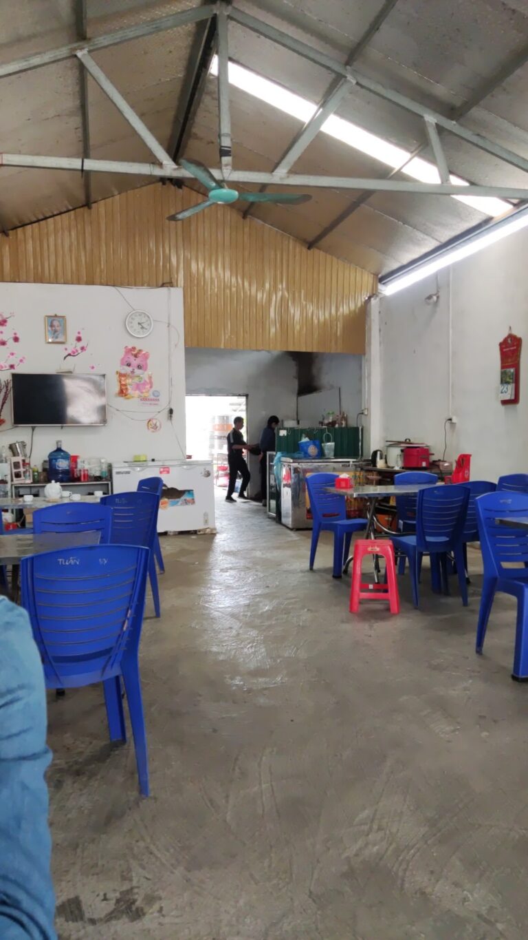 Quán ăn uống TUẤN VY - Xã Trường Hà
