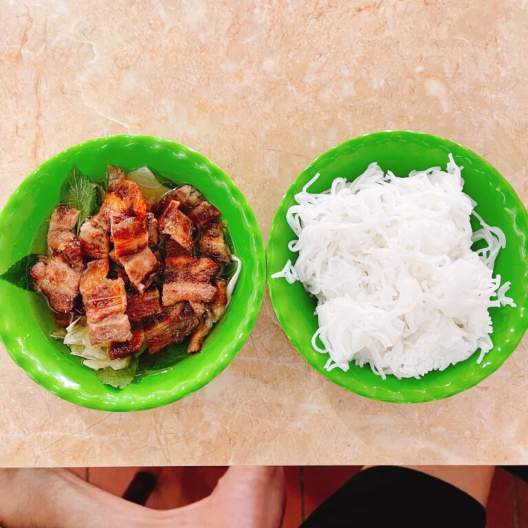 Quán bún chả Cây Mít - ảnh 2