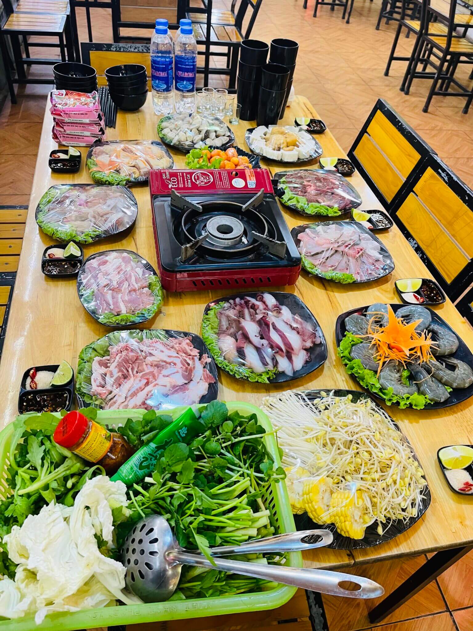 Quán Cơm Hưng Long