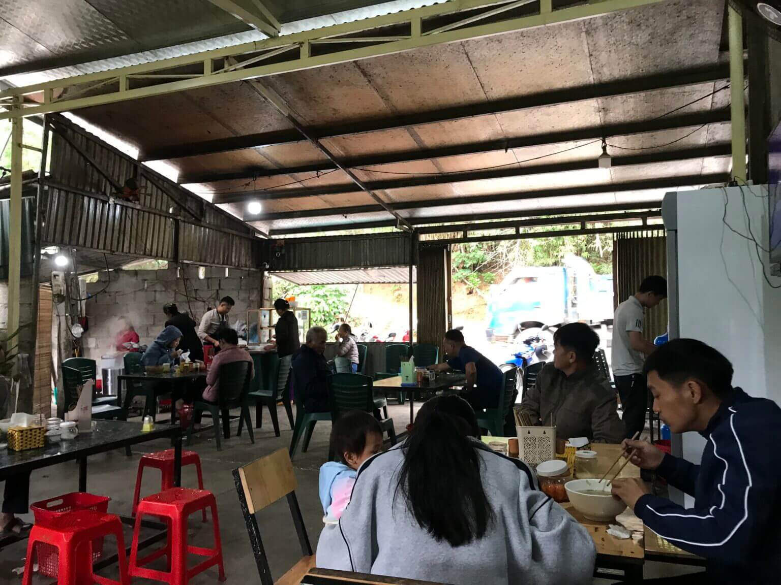 Quán phở vịt Cao Bằng