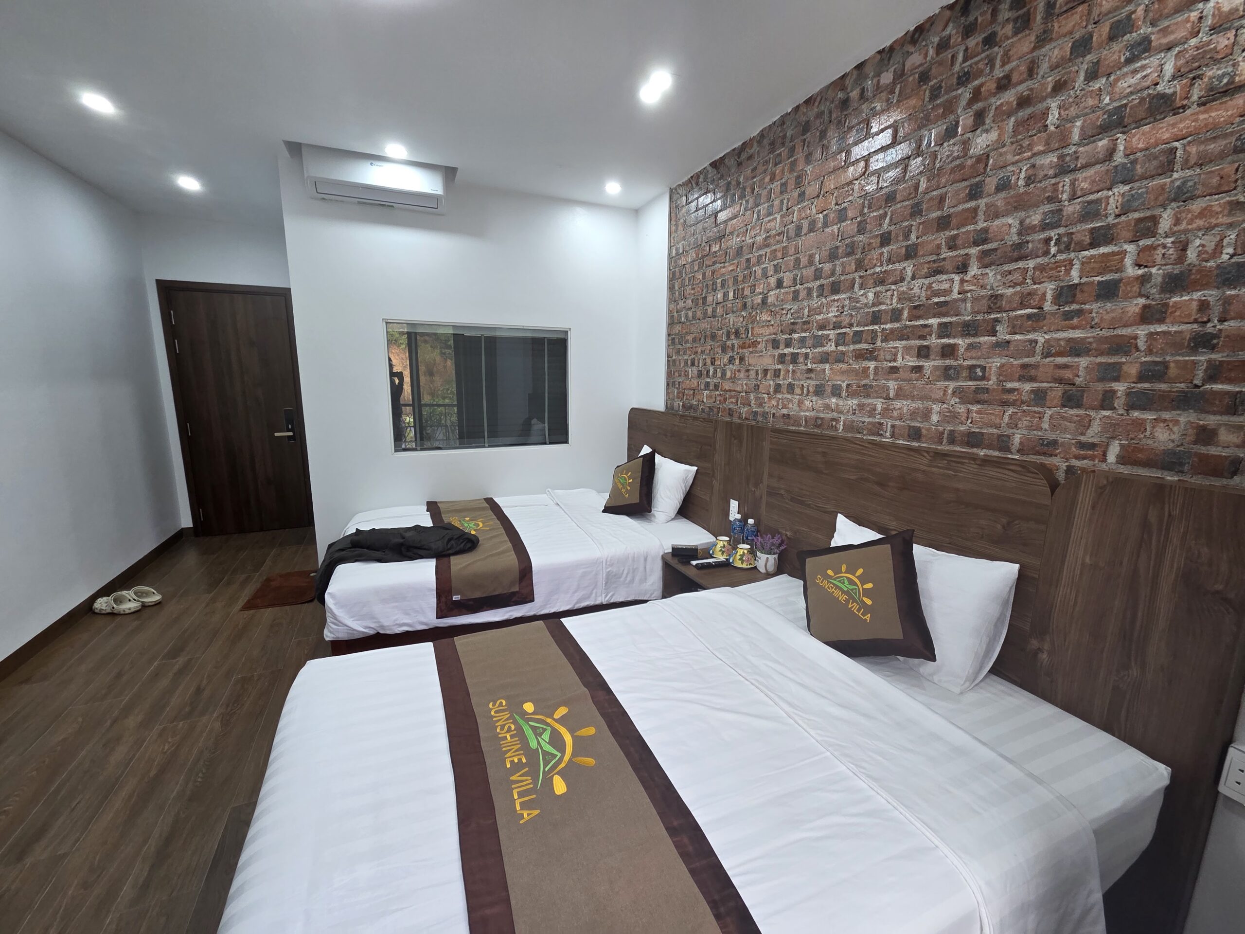 Sunshine Hotel