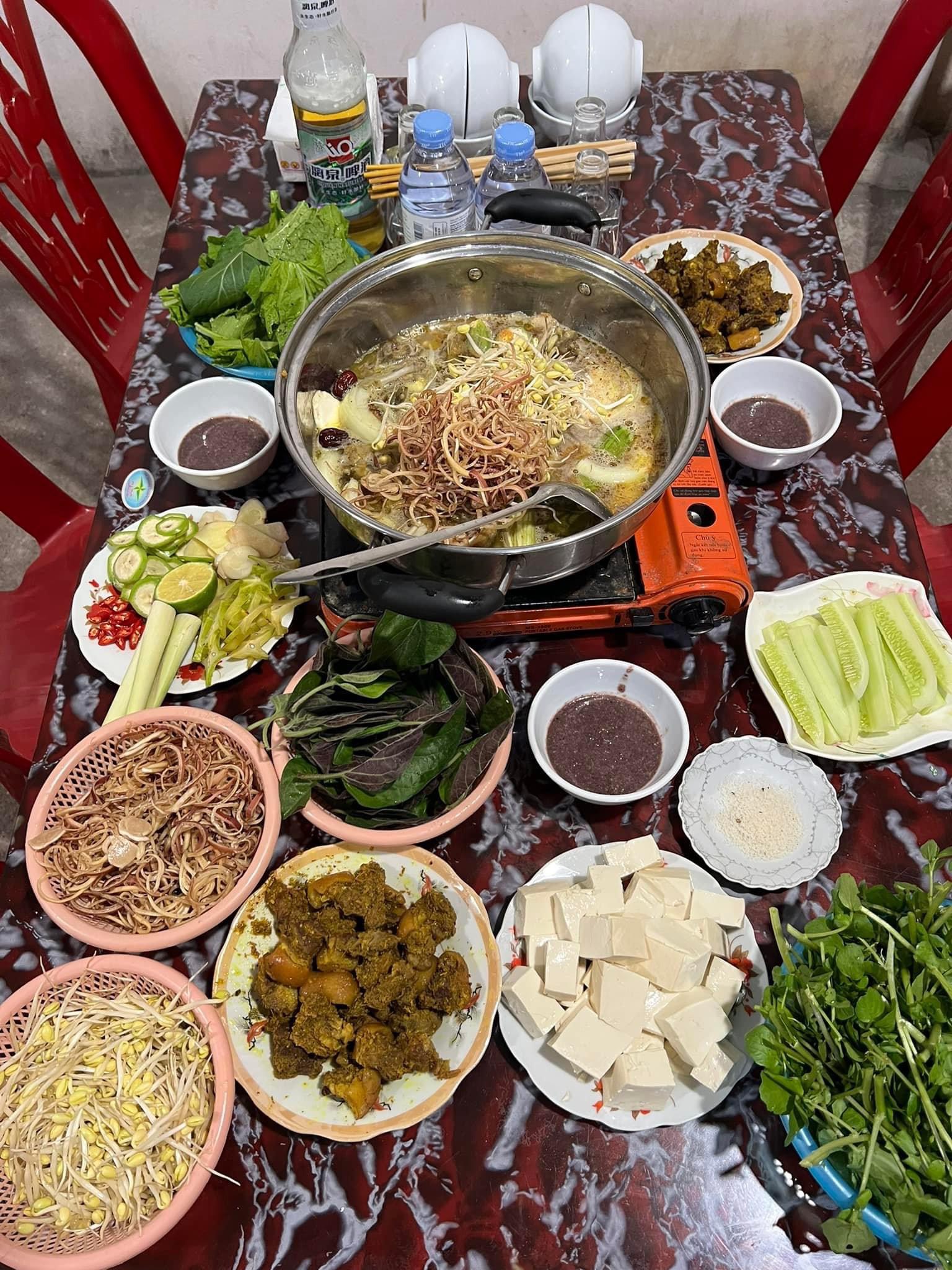 Thịt chó Thái Hoàng