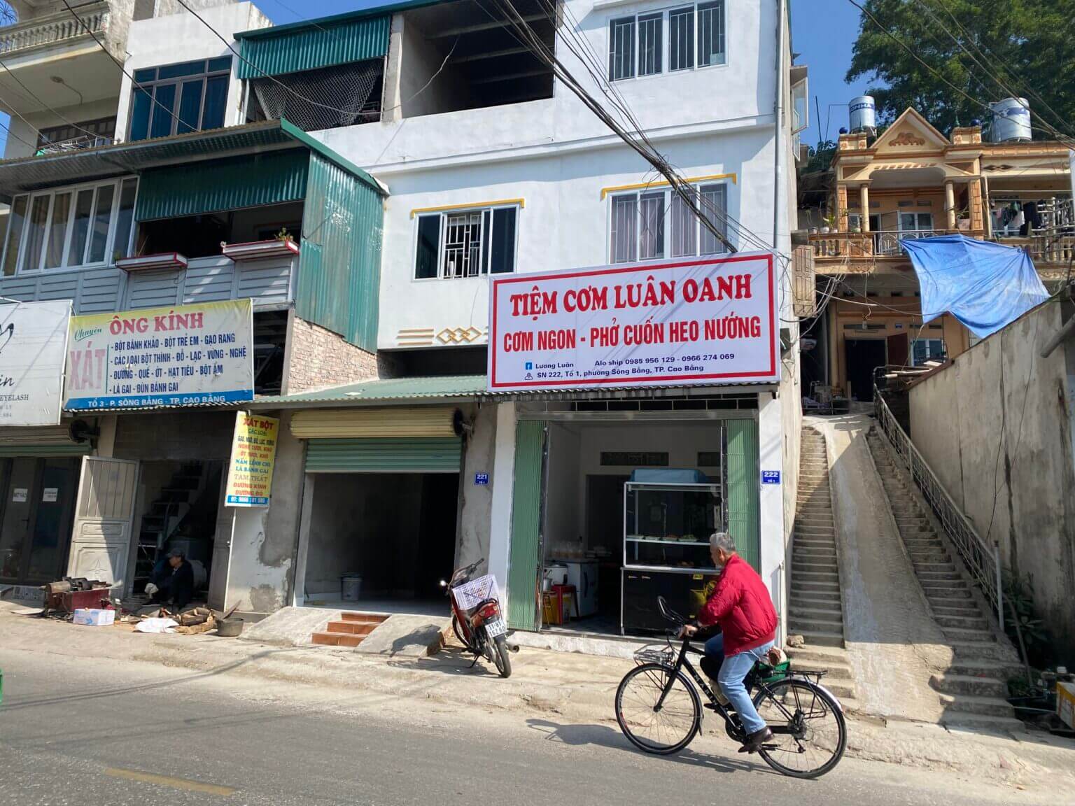 Tiệm Cơm Luân Oanh