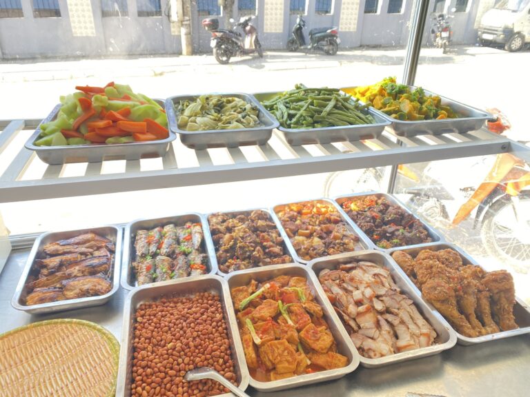 Tiệm Cơm Luân Oanh - ảnh 2