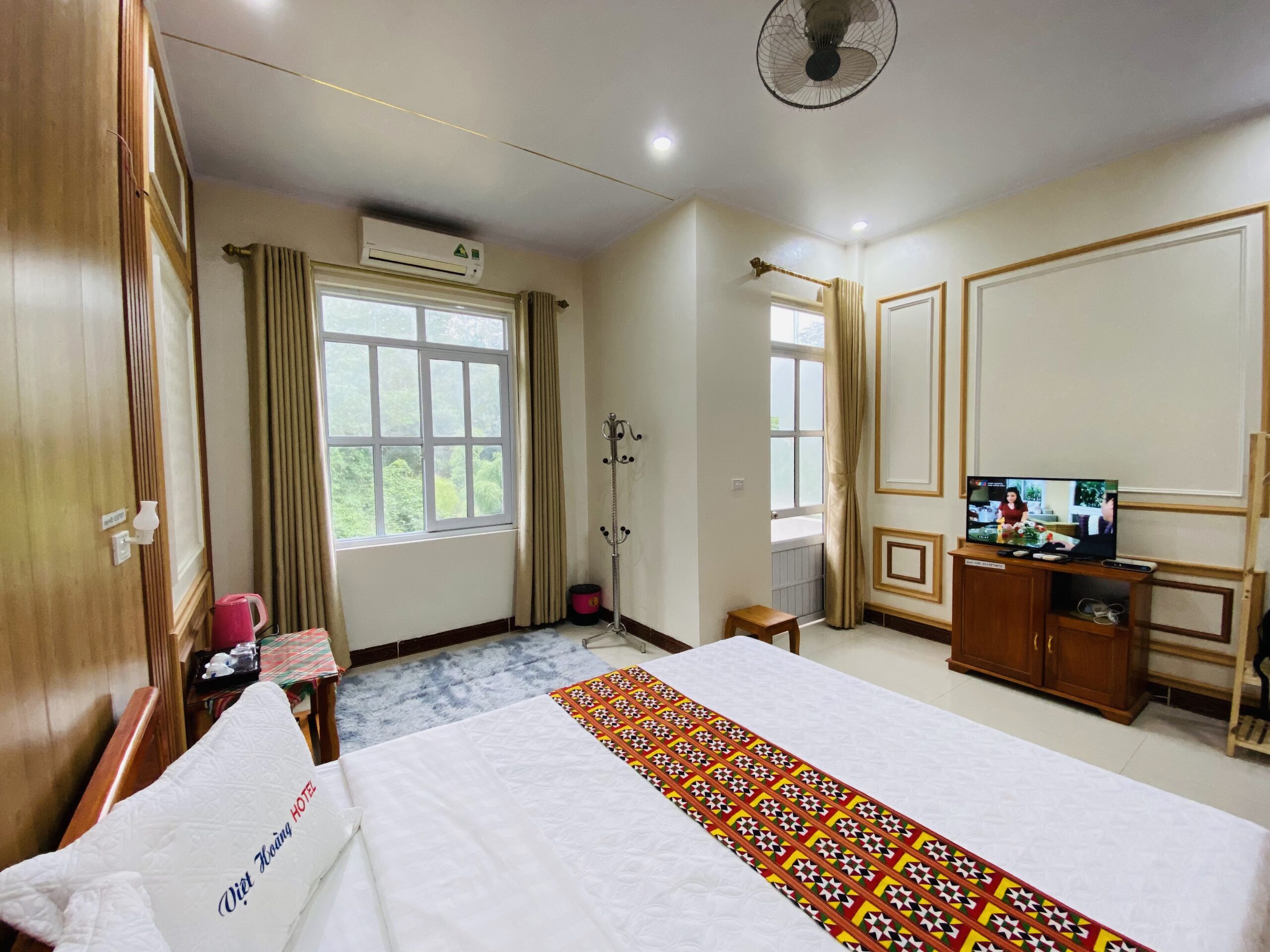 VIệt Hoàng hotel